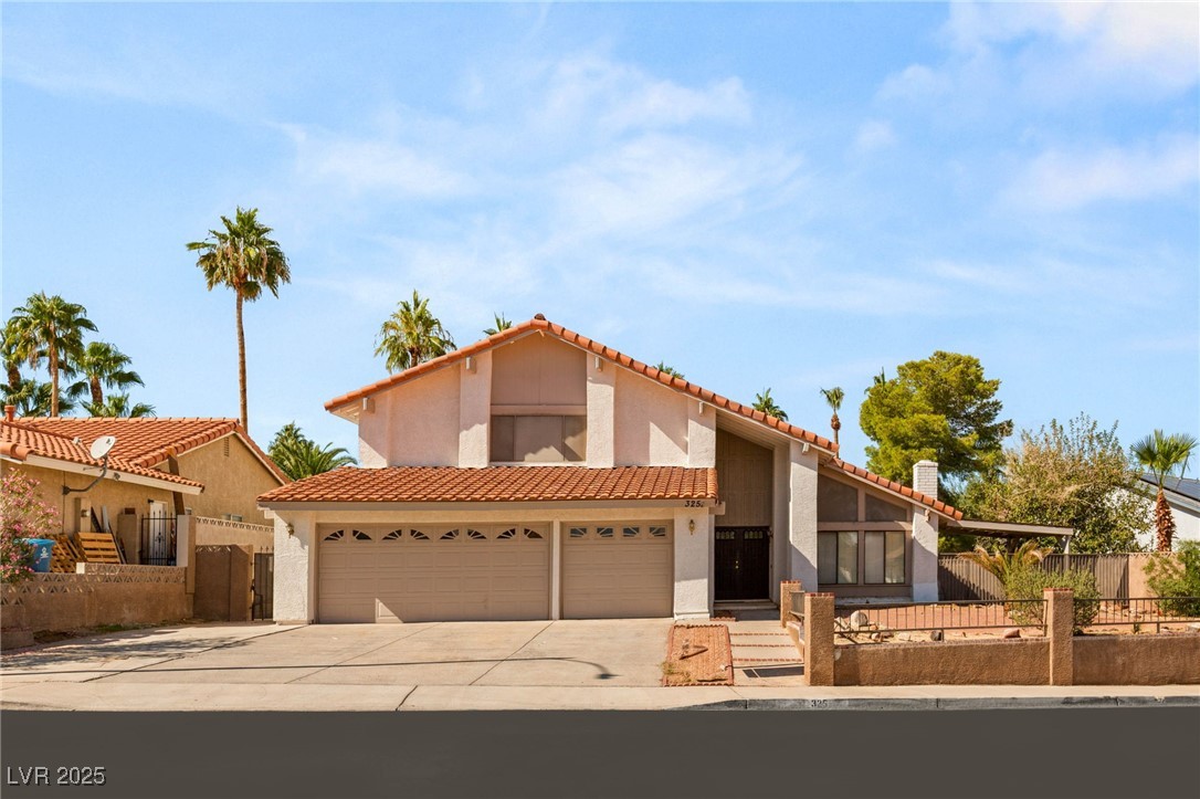 325 Esquina Drive
