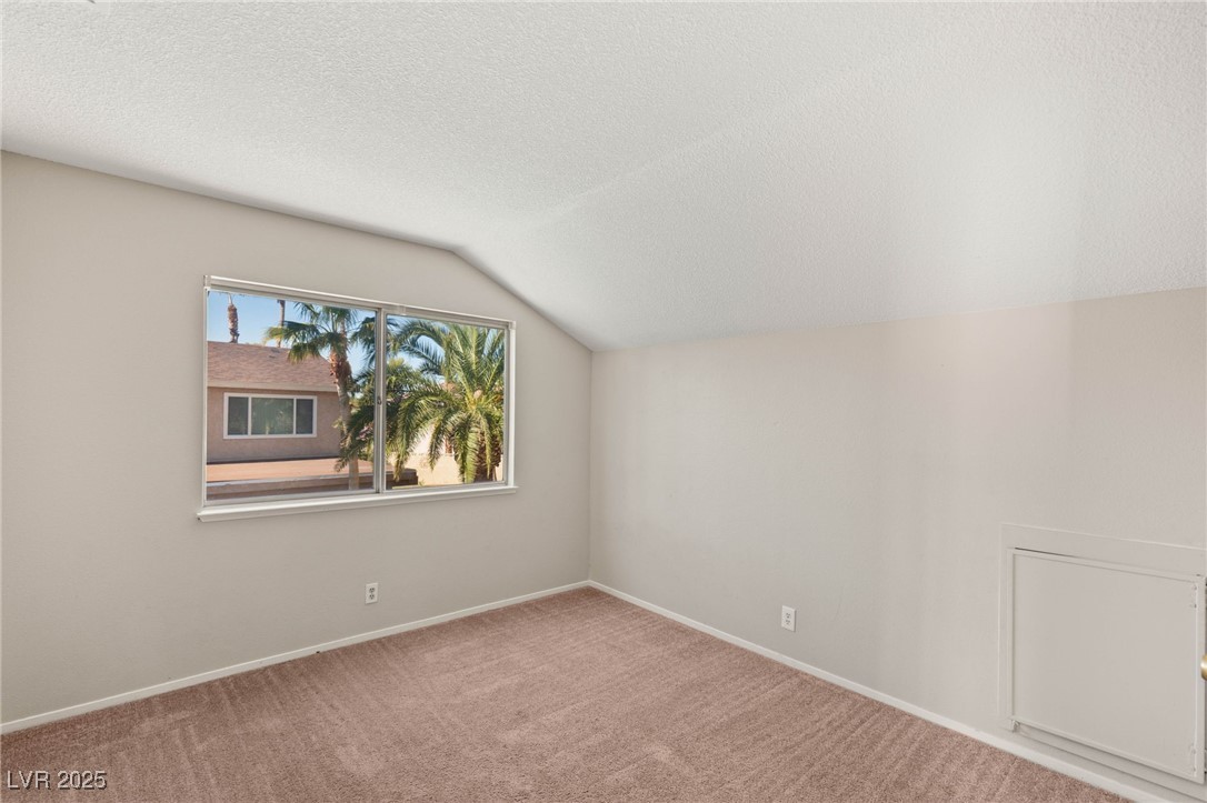 325 Esquina Drive