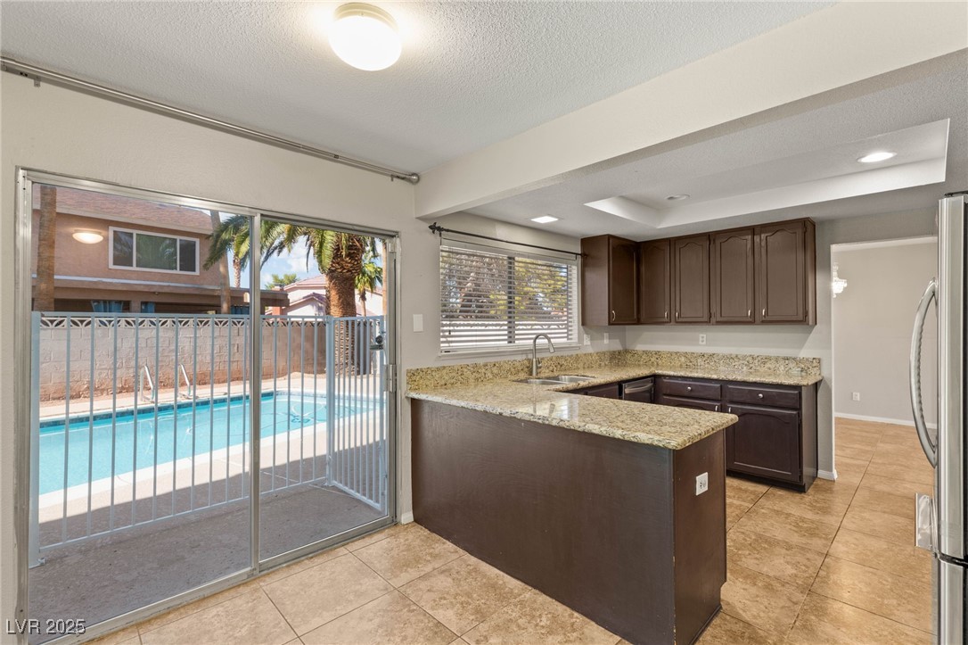 325 Esquina Drive