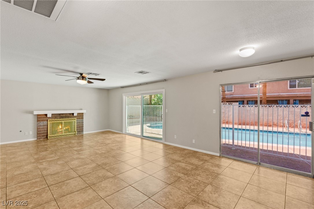325 Esquina Drive