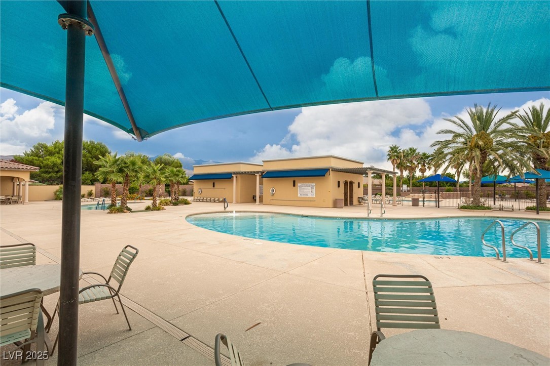 5565 East San Pietro Drive