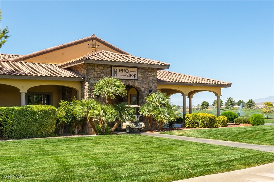 5565 East San Pietro Drive