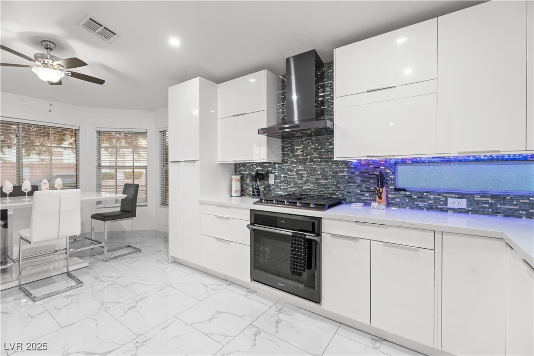 5038 Vista Del Rio Way