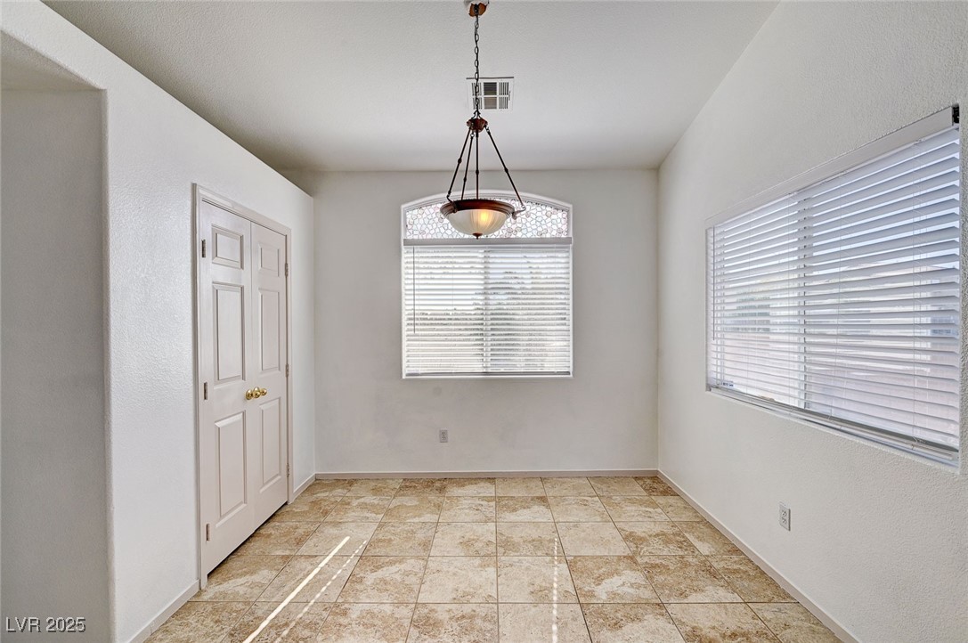 4226 West El Campo Grande Avenue