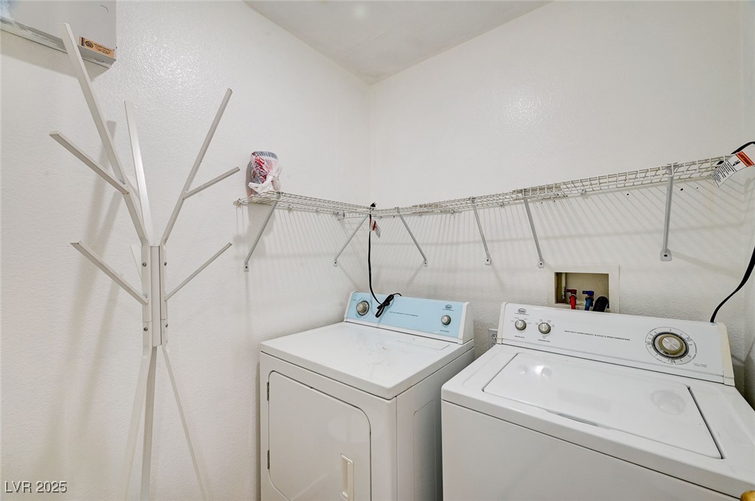 4226 West El Campo Grande Avenue