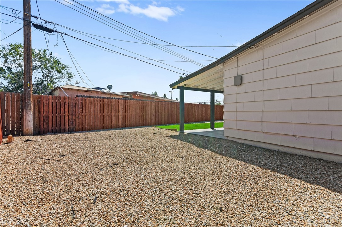 6121 Fawn Circle