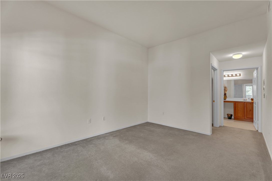 9303 Gilcrease Avenue 2201