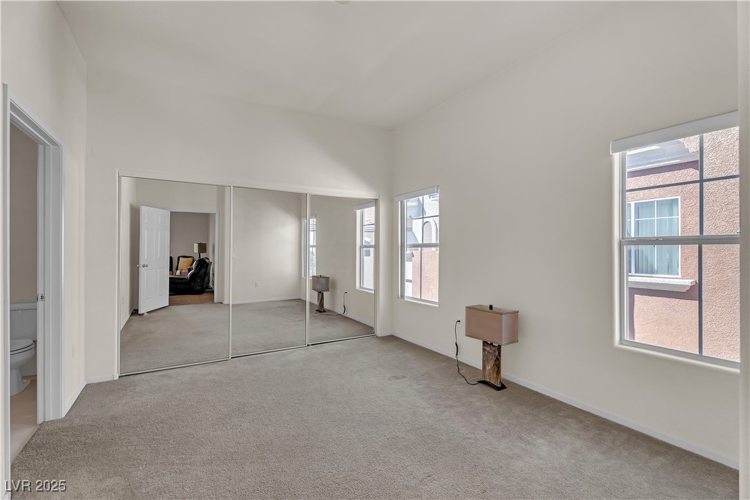 9303 Gilcrease Avenue 2201