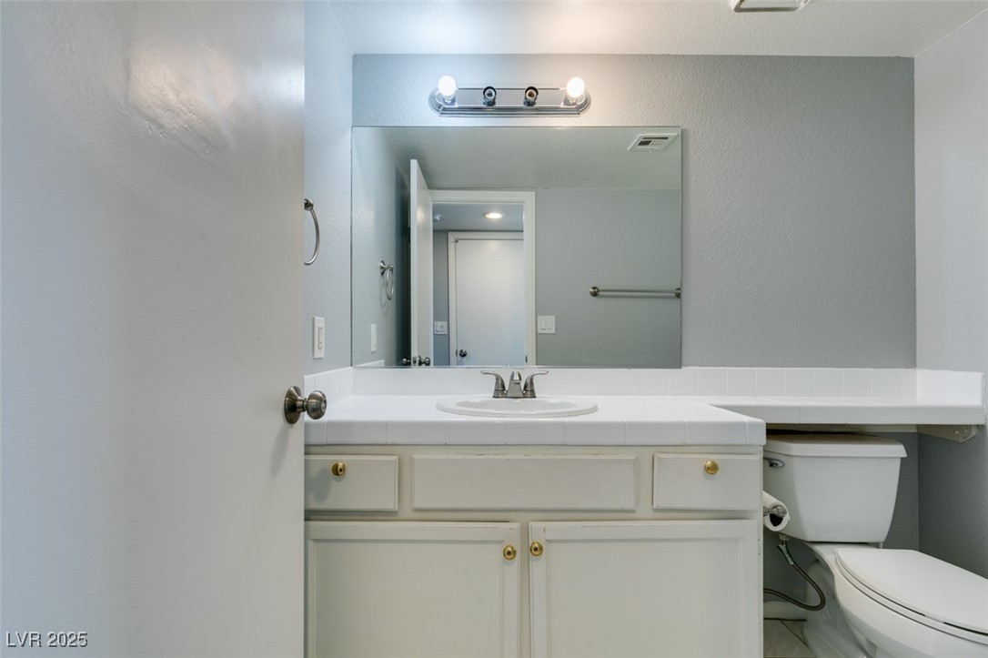 7424 Queen Palm Drive