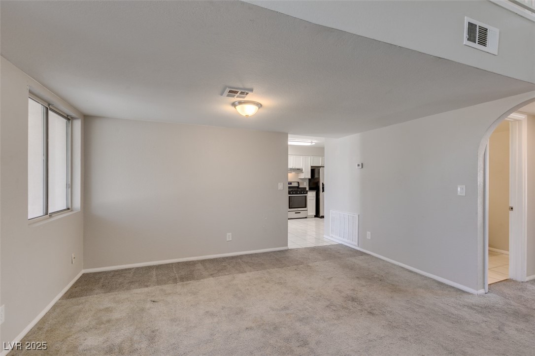 7424 Queen Palm Drive