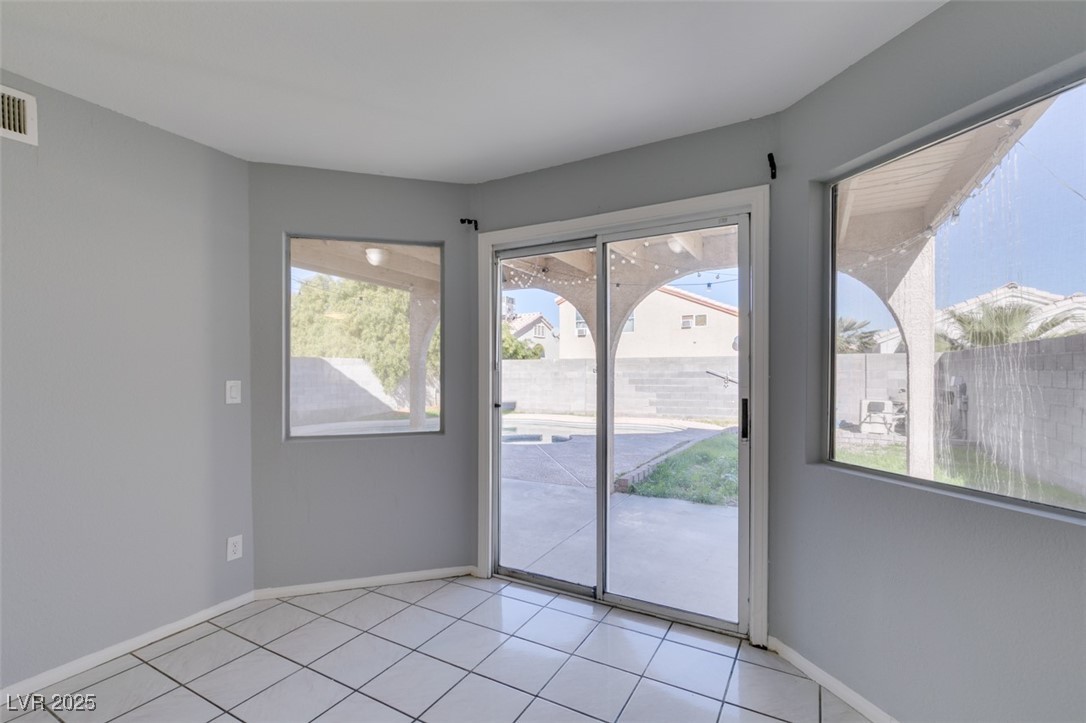 7424 Queen Palm Drive