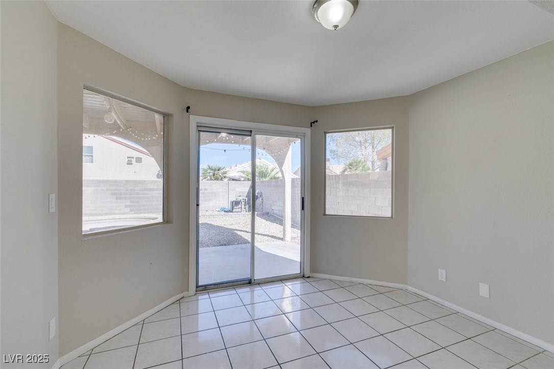 7424 Queen Palm Drive