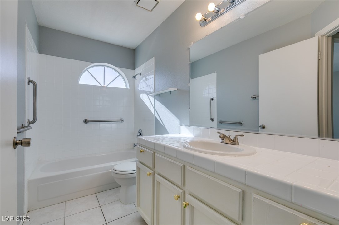 7424 Queen Palm Drive