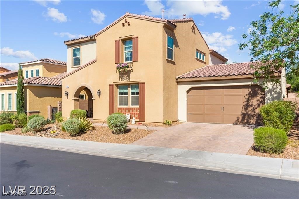 2580 Prairie Pine Street