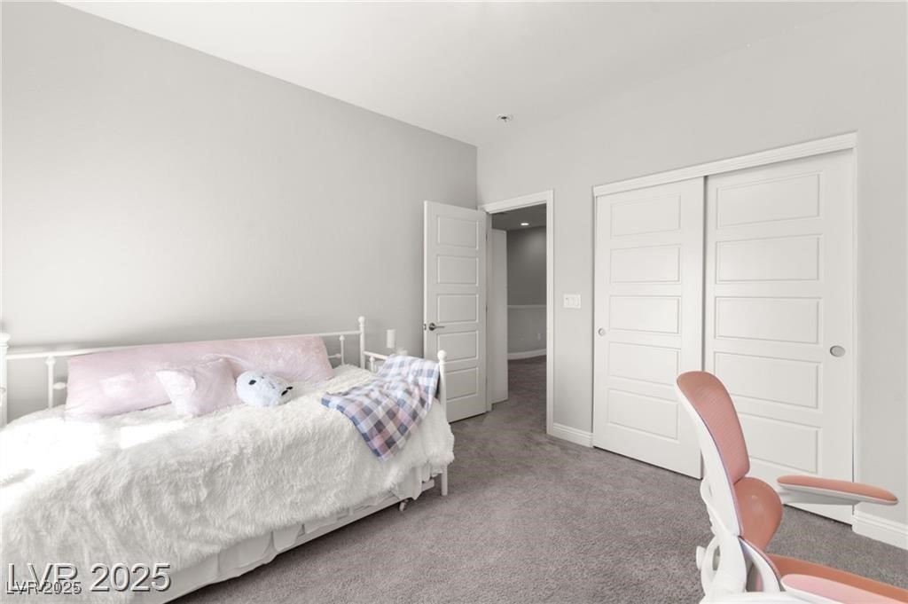 2580 Prairie Pine Street