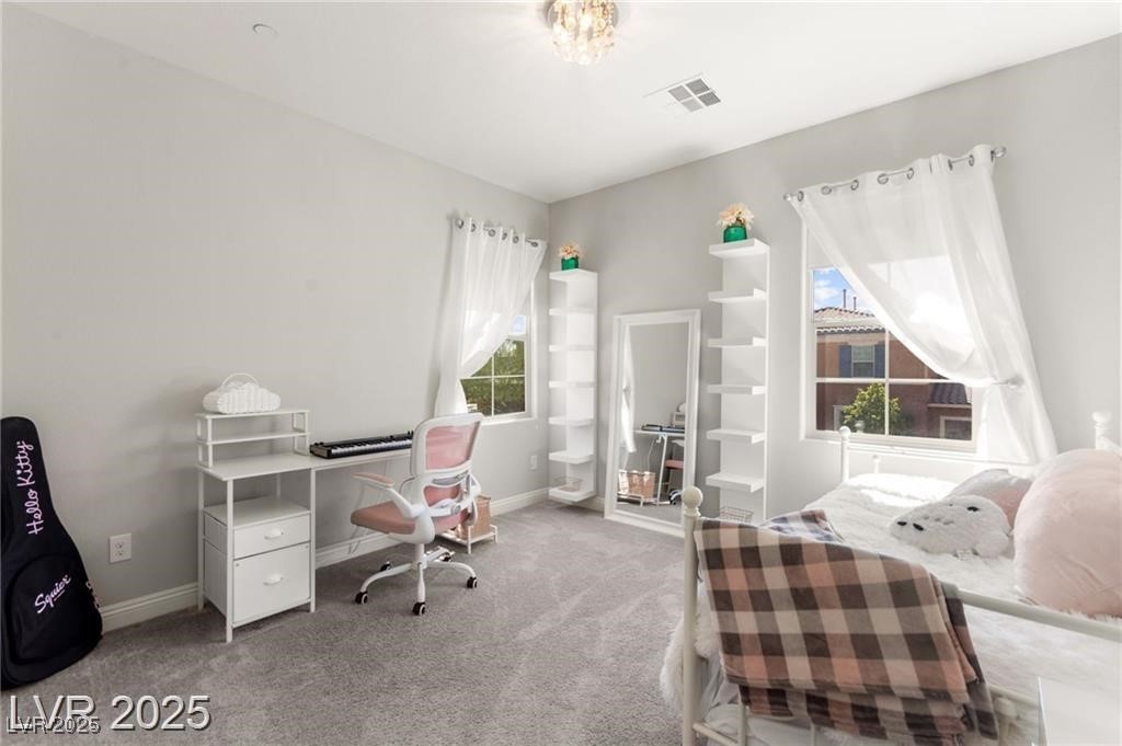 2580 Prairie Pine Street