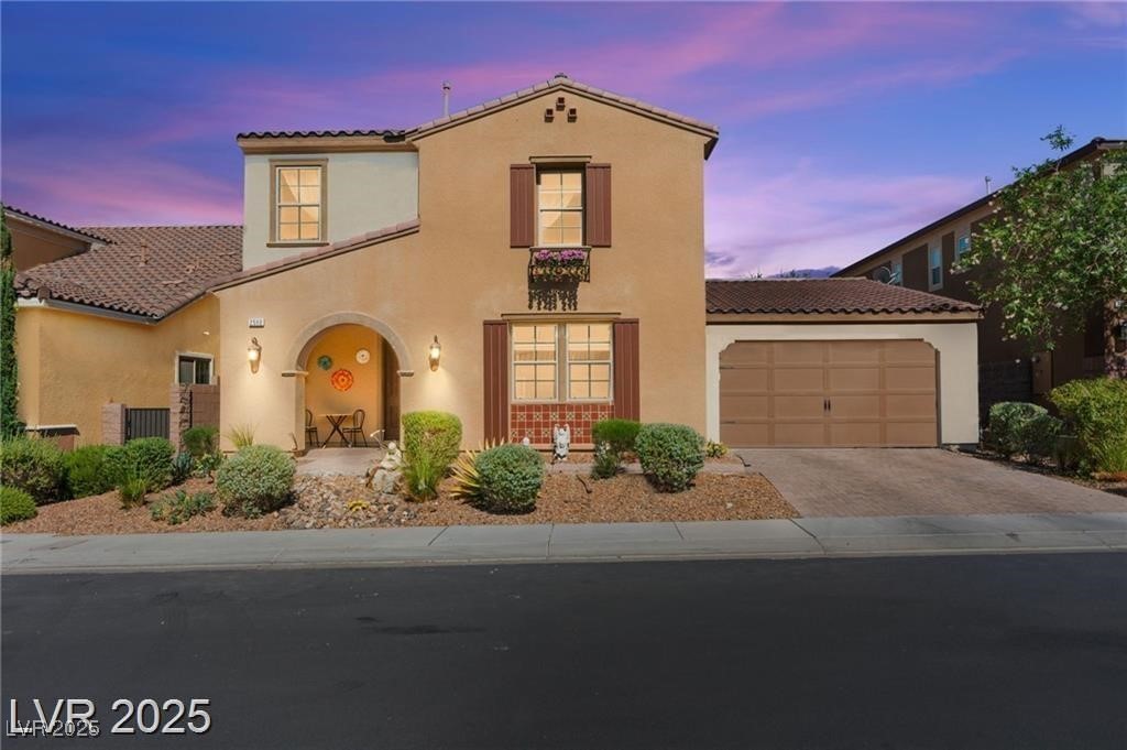 2580 Prairie Pine Street