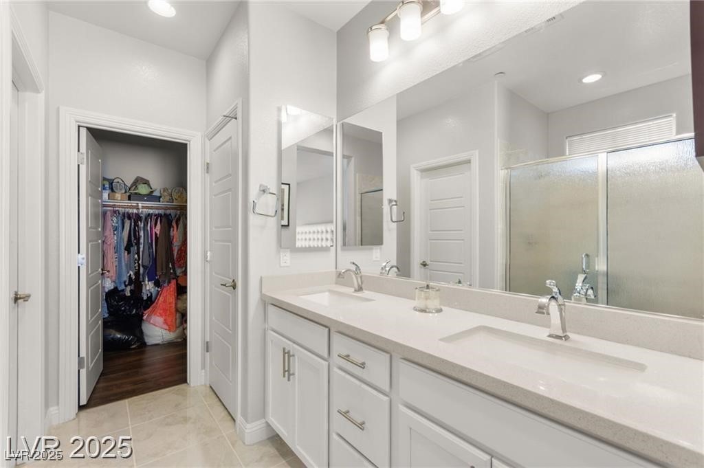 2580 Prairie Pine Street