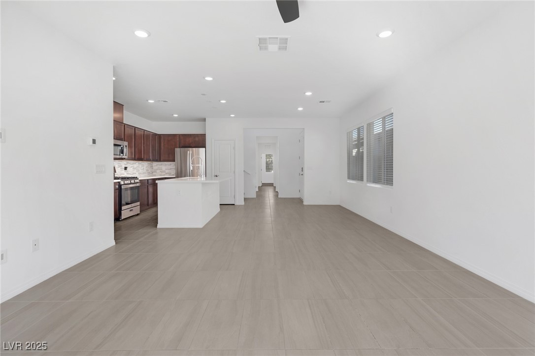 2869 Sweeping Palm Road