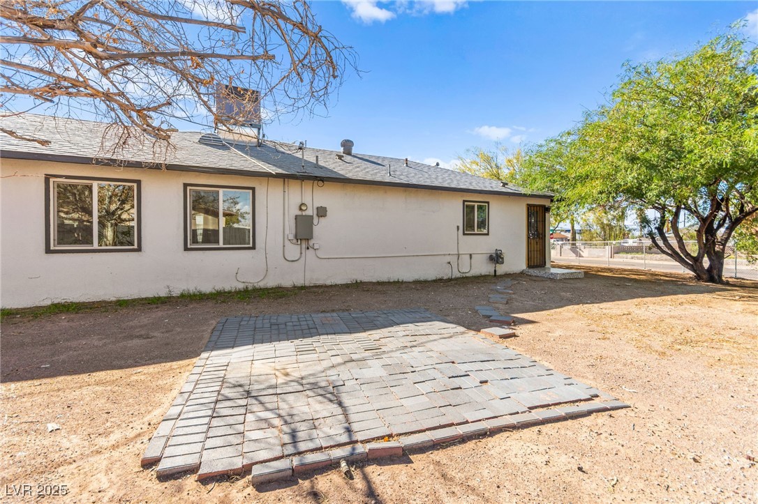 124 Ivy Street