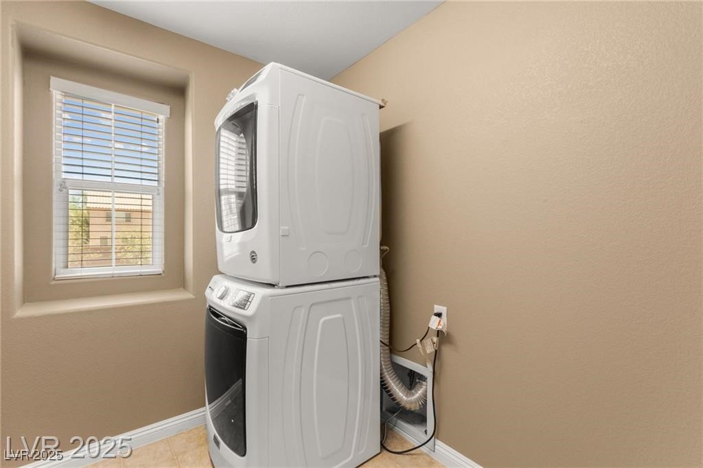 326 East Neal Avenue