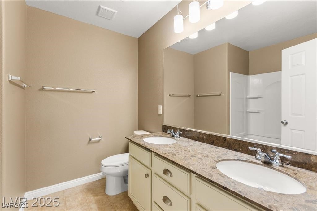 326 East Neal Avenue