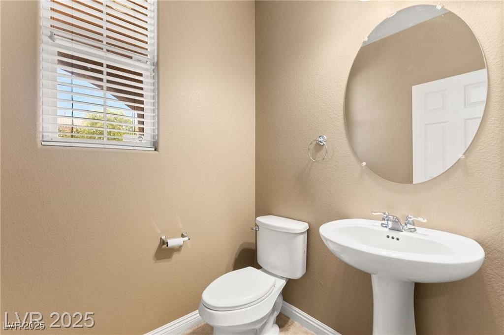 326 East Neal Avenue