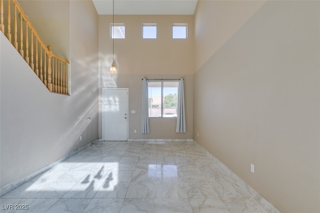 7353 Tumbling Street