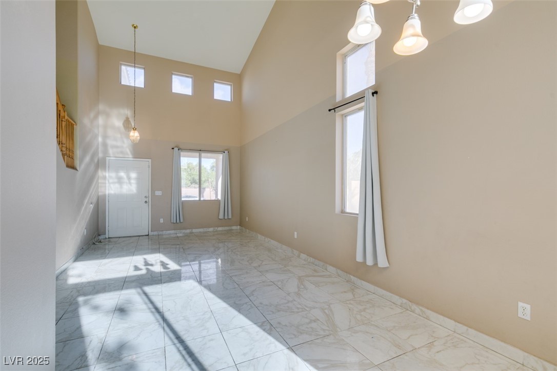 7353 Tumbling Street