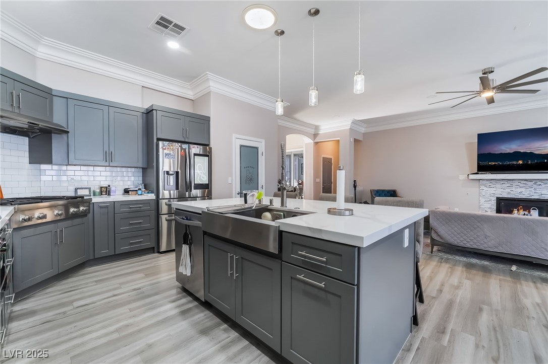 9848 Wonderful Day Drive