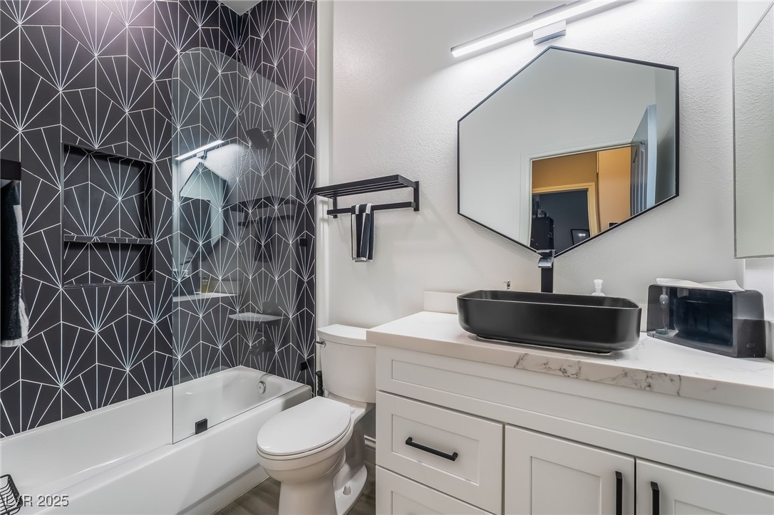 9848 Wonderful Day Drive