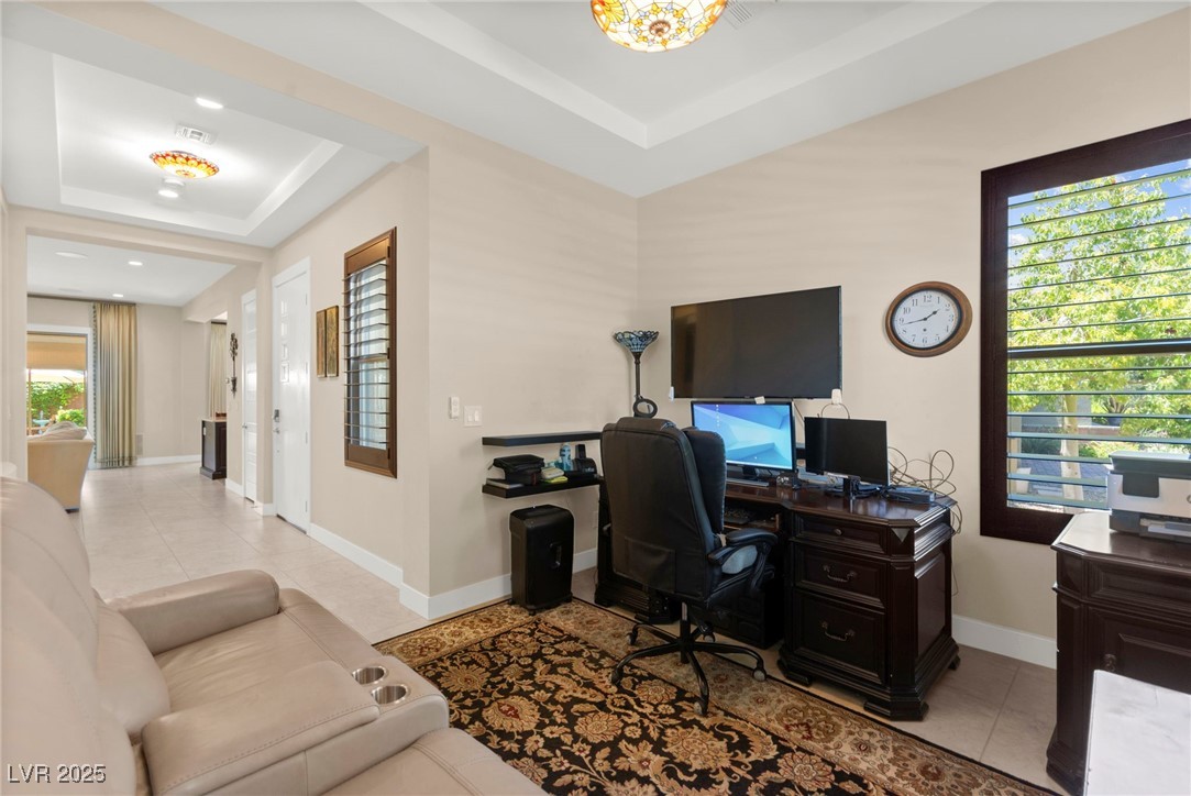 6810 Silver Crescent Street