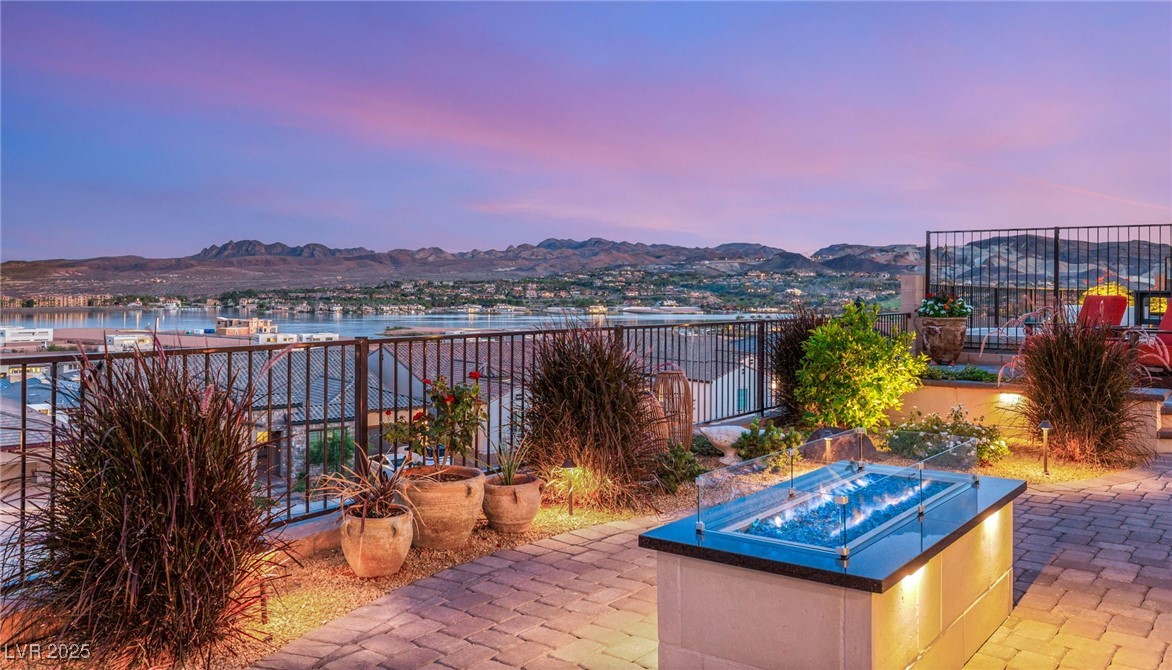 156 Stone Mesa Court