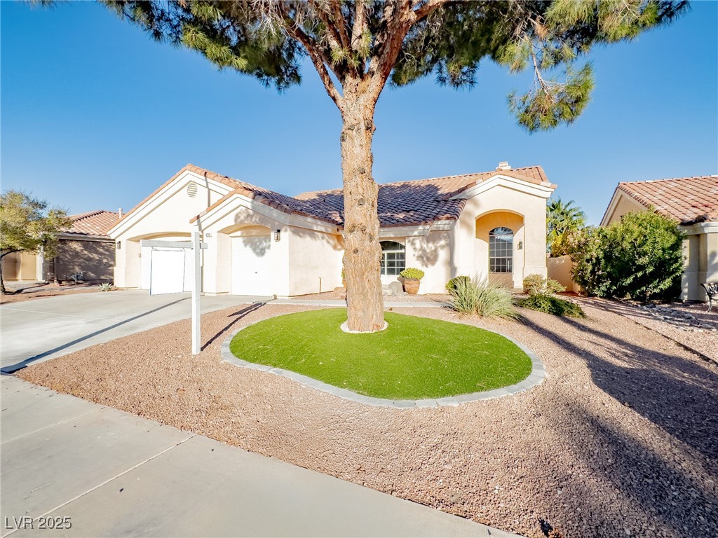5712 Windy Gorge Street
