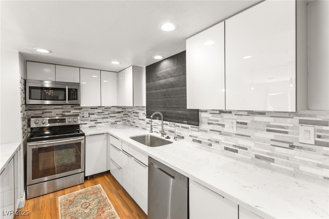 1531 Commanche Drive