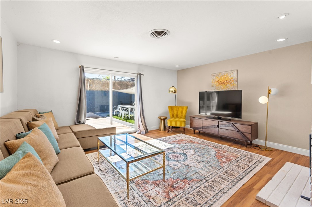 1531 Commanche Drive