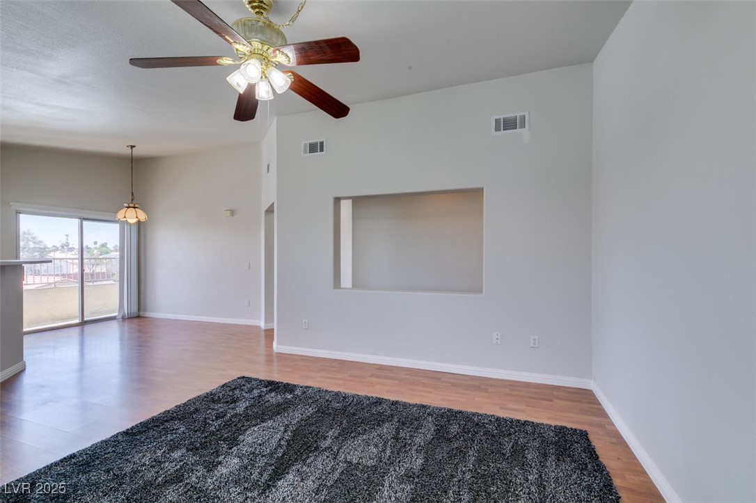 1881 West Alexander Road 2079