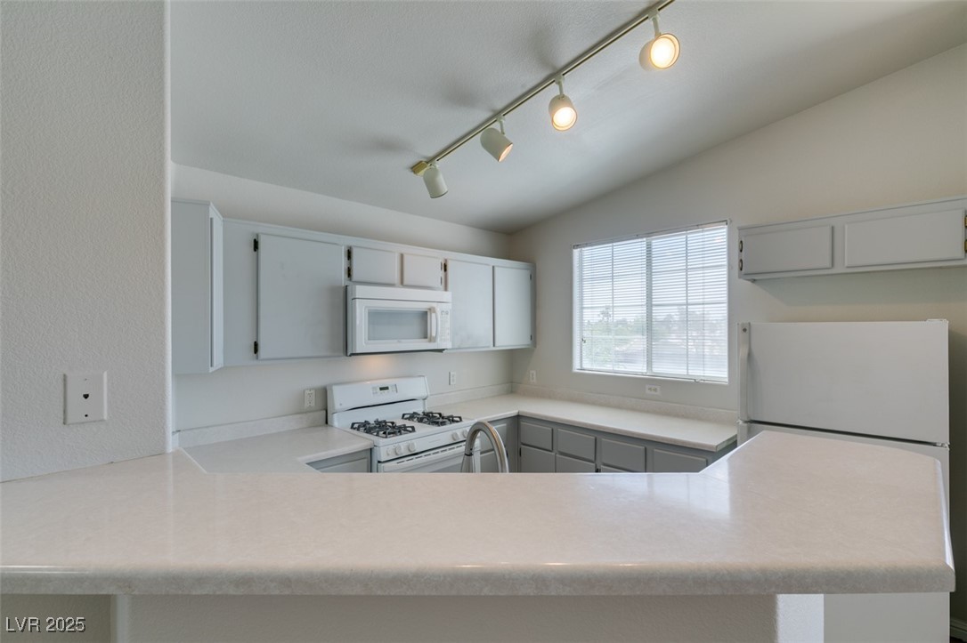 1881 West Alexander Road 2079