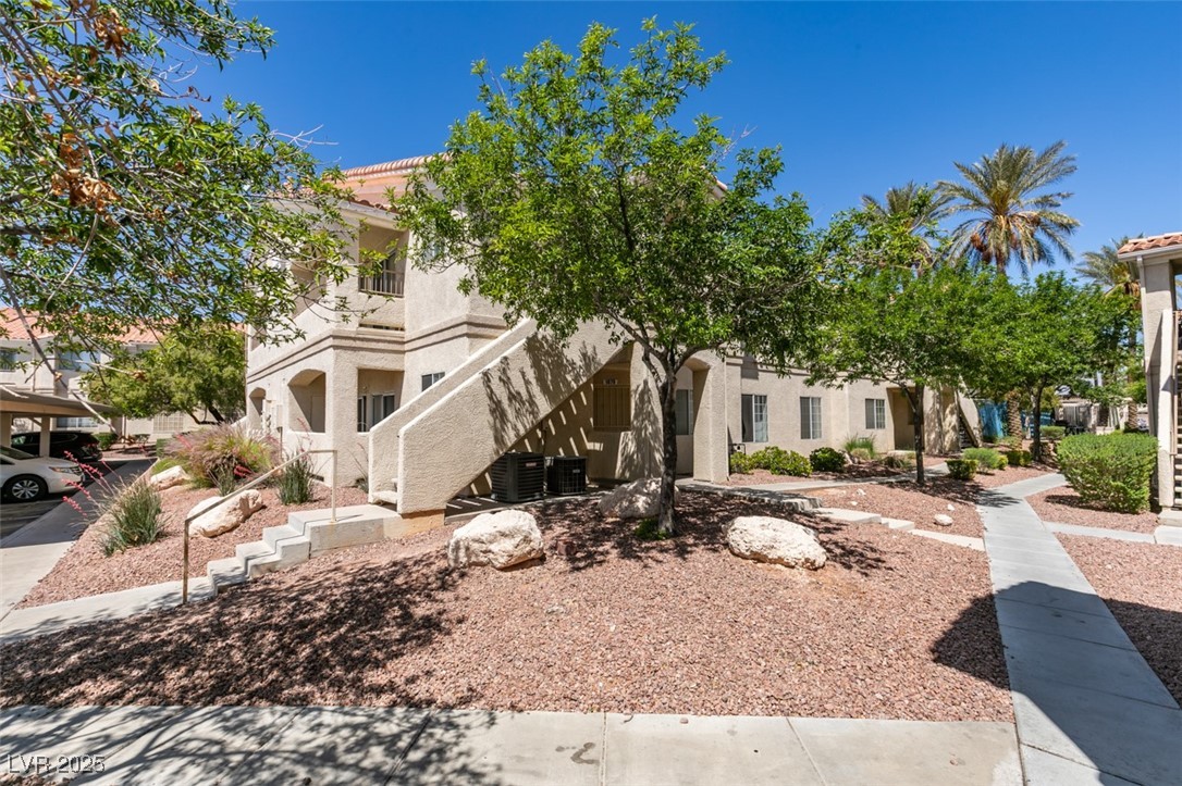 1881 West Alexander Road 2079