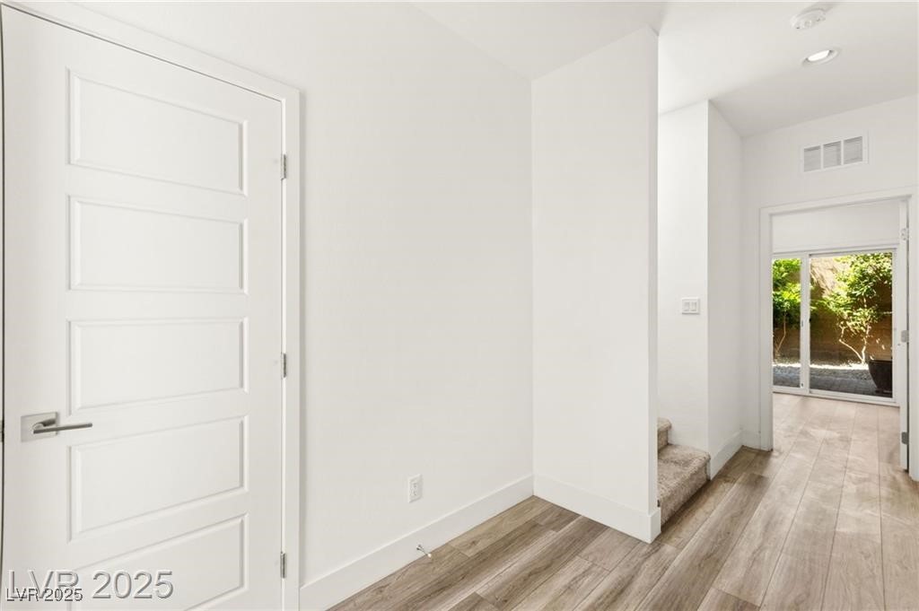 2860 Blue Key Court 2