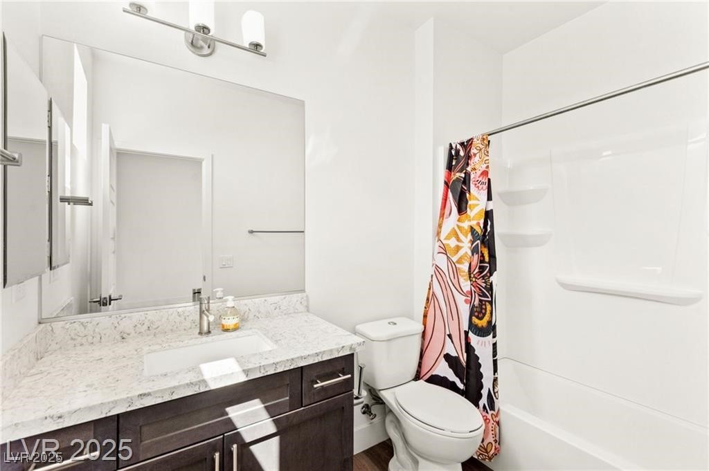 2860 Blue Key Court 2