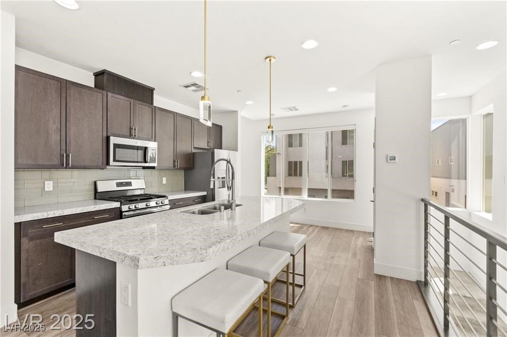 2860 Blue Key Court 2