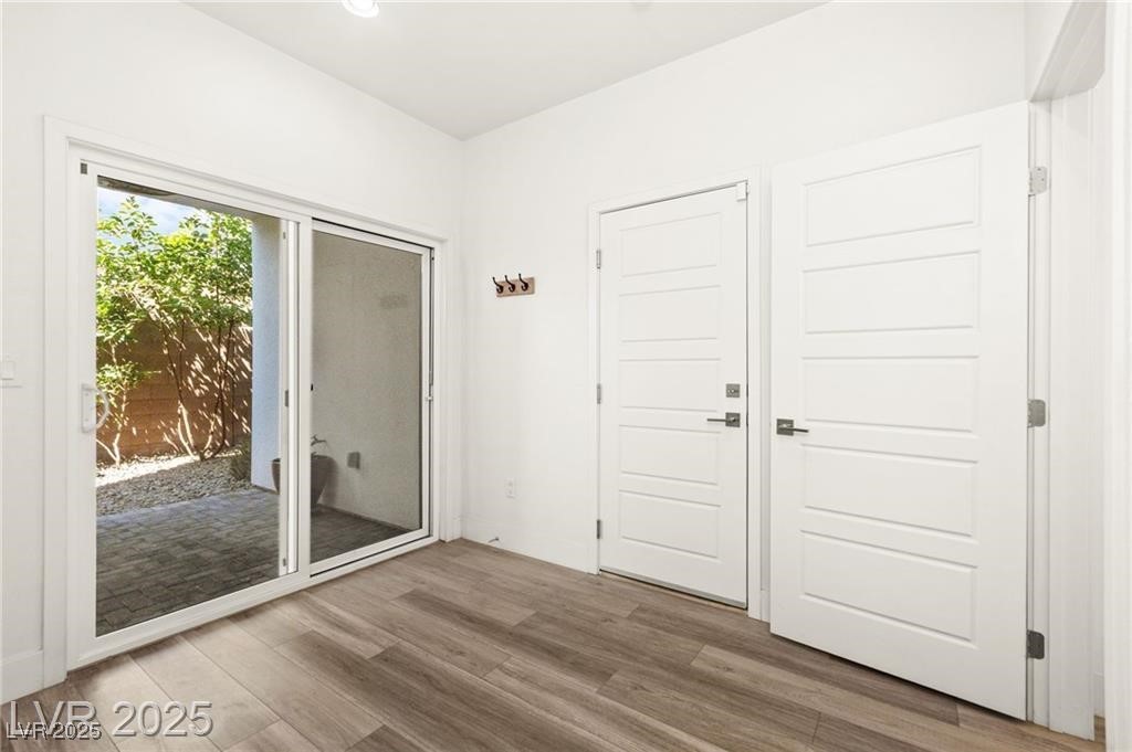 2860 Blue Key Court 2