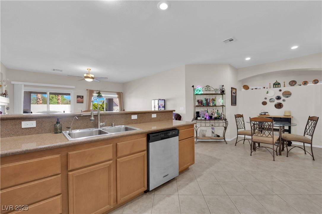 4436 El Presidio Drive