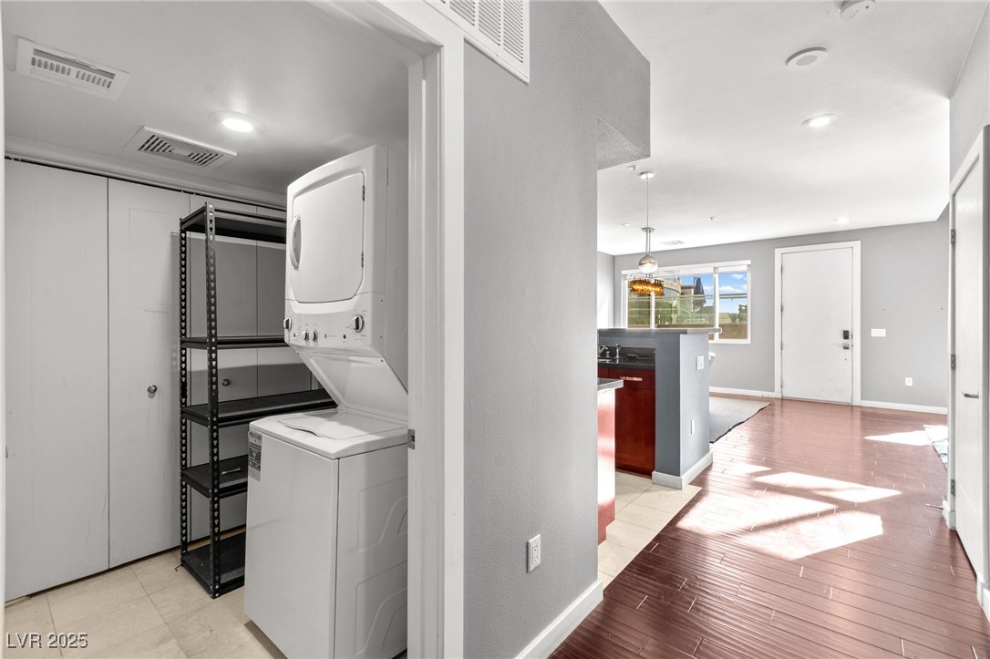 4555 Dean Martin Drive 102