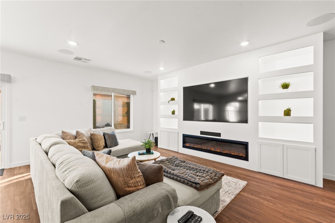 3525 Raina Ridge Court