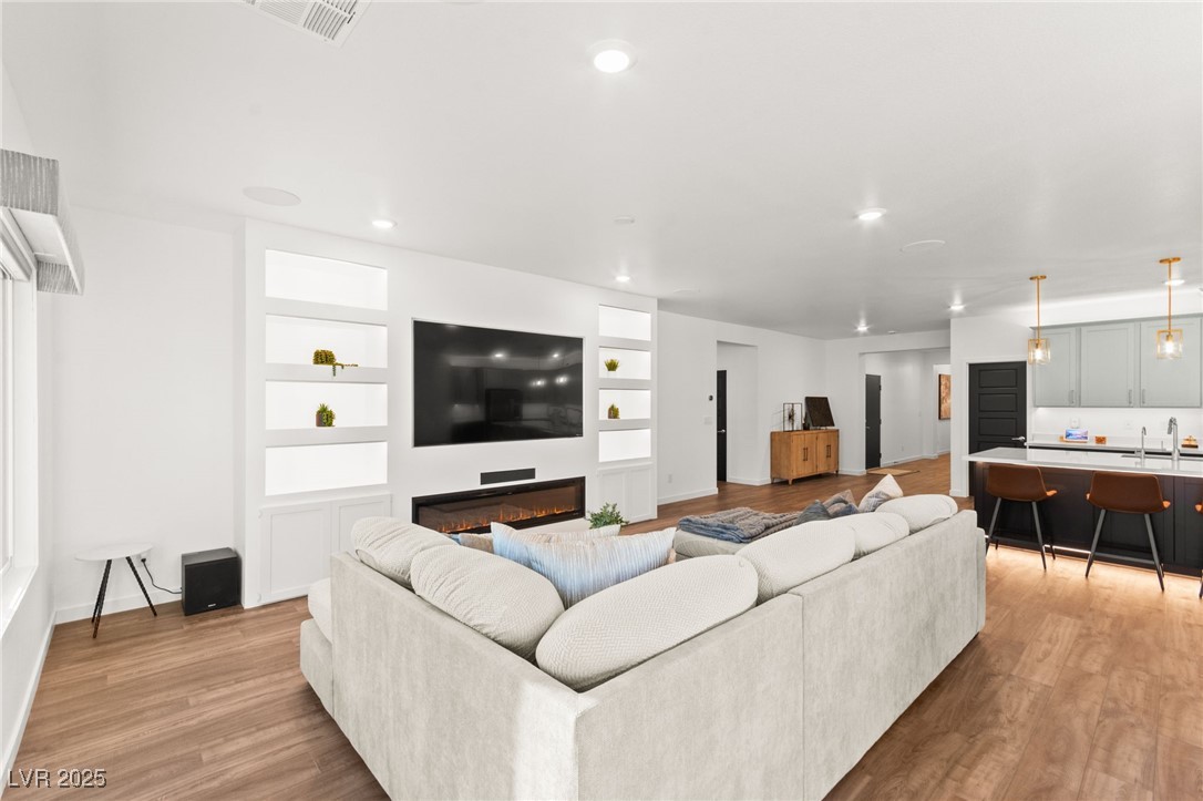 3525 Raina Ridge Court