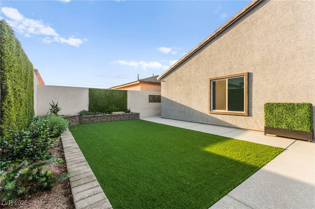 3525 Raina Ridge Court