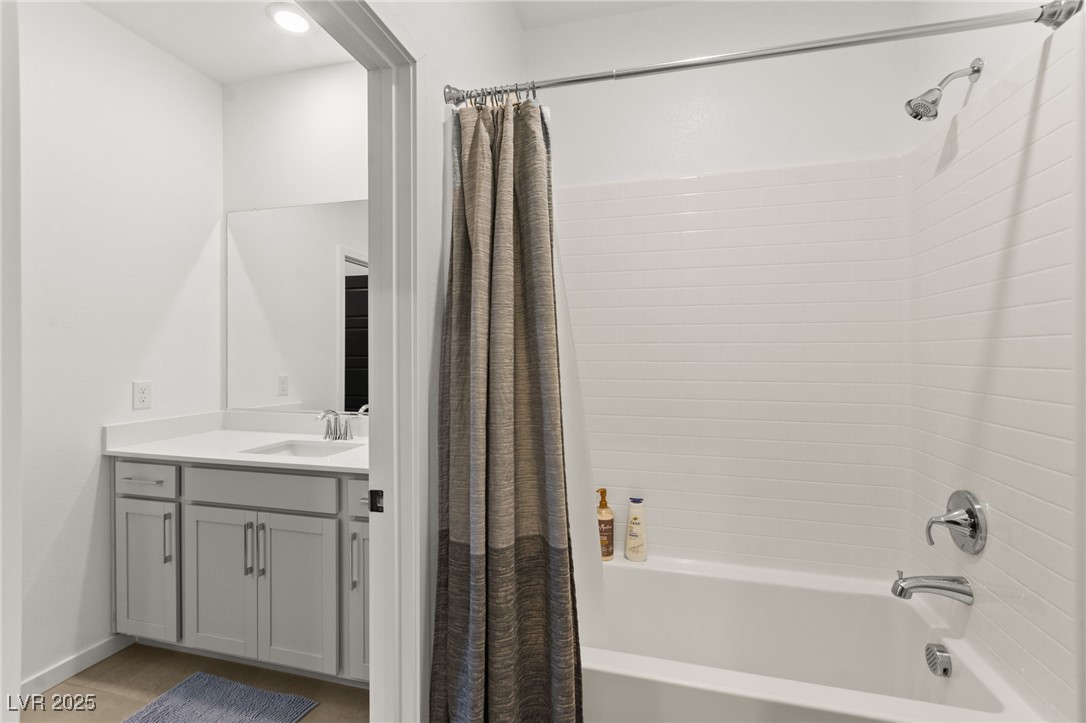 3525 Raina Ridge Court