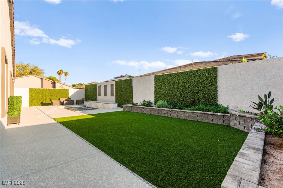 3525 Raina Ridge Court